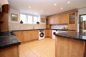 Kitchen- click for photo gallery